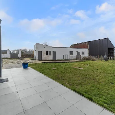 Charming With Sauna Vakantiehuis *